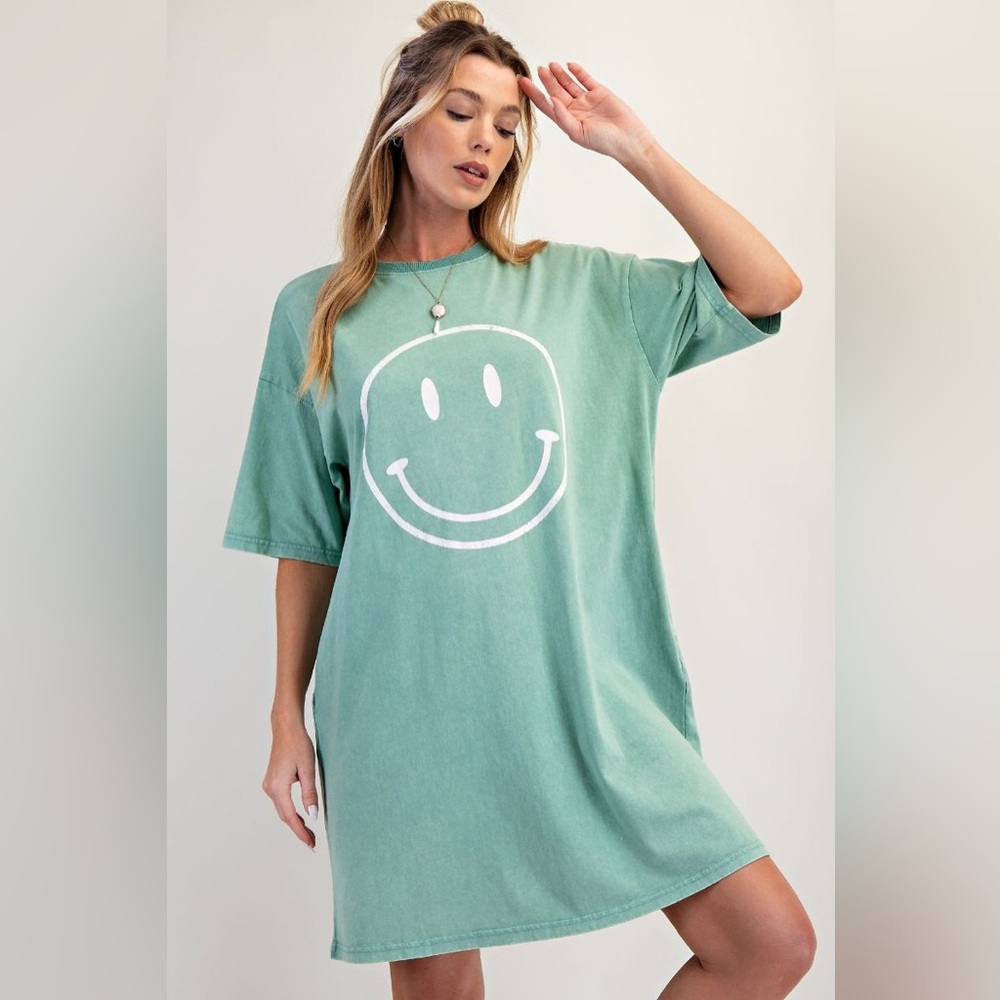 #77 FIRM 🌸New! Easel Oversized Cotton Mint Green Smiley Face T-Shirt Dress